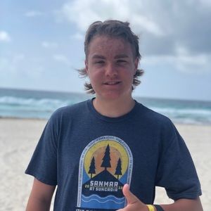 Meet your Posher, Cade